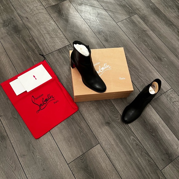Christian Louboutin Booties size 39 - Picture 2 of 8